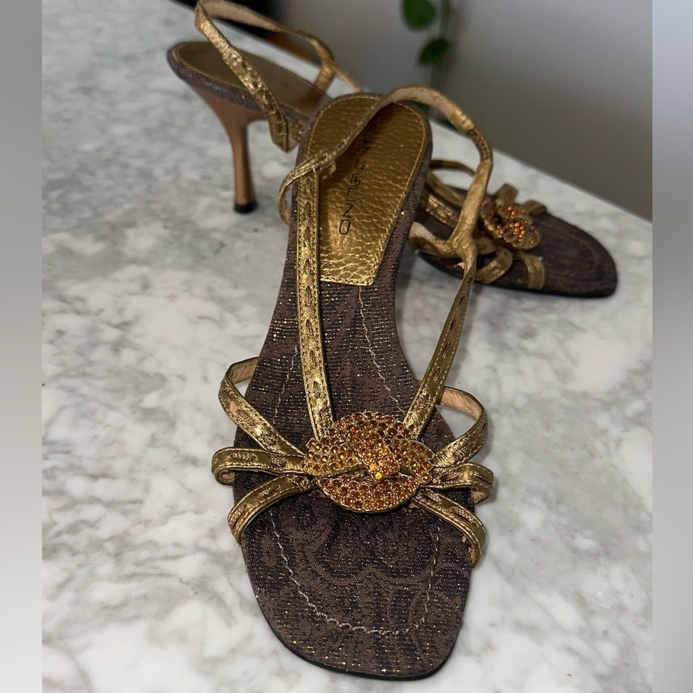 Bronze kitten heels